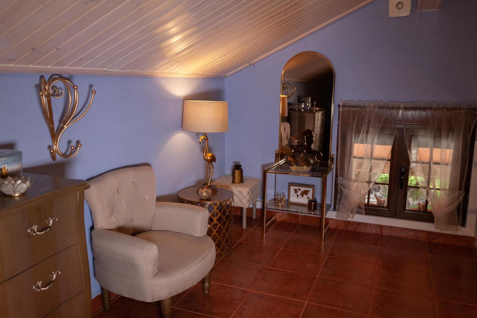 La Costanilla De Los Angeles Navalcan Room photo